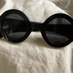 Round Black Sunglasses